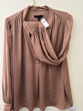 Banana Republic Sandy/Gold Blouse
